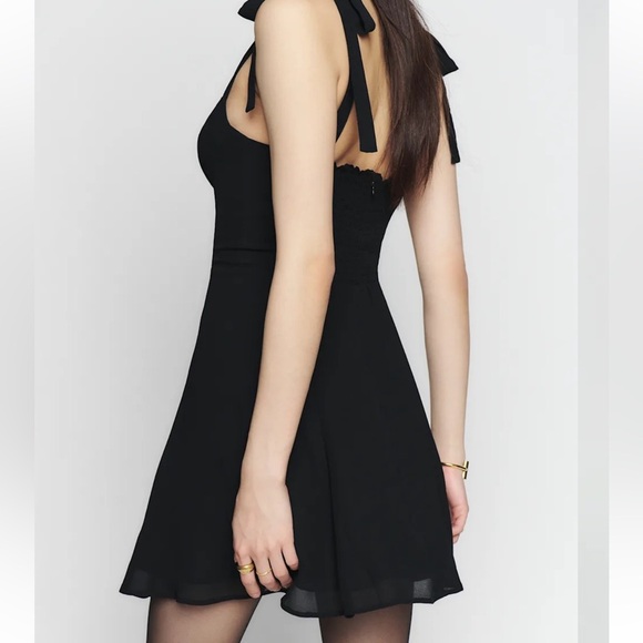 Brand new Reformation Niara Dress Black - Picture 2 of 6